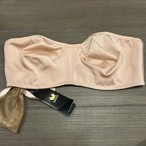 NWT! Wacoal 854133 Convertible Strapless Bra